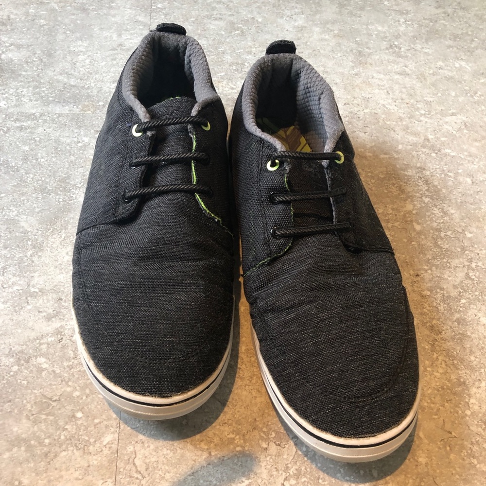 Under Armour Street Encounter slides